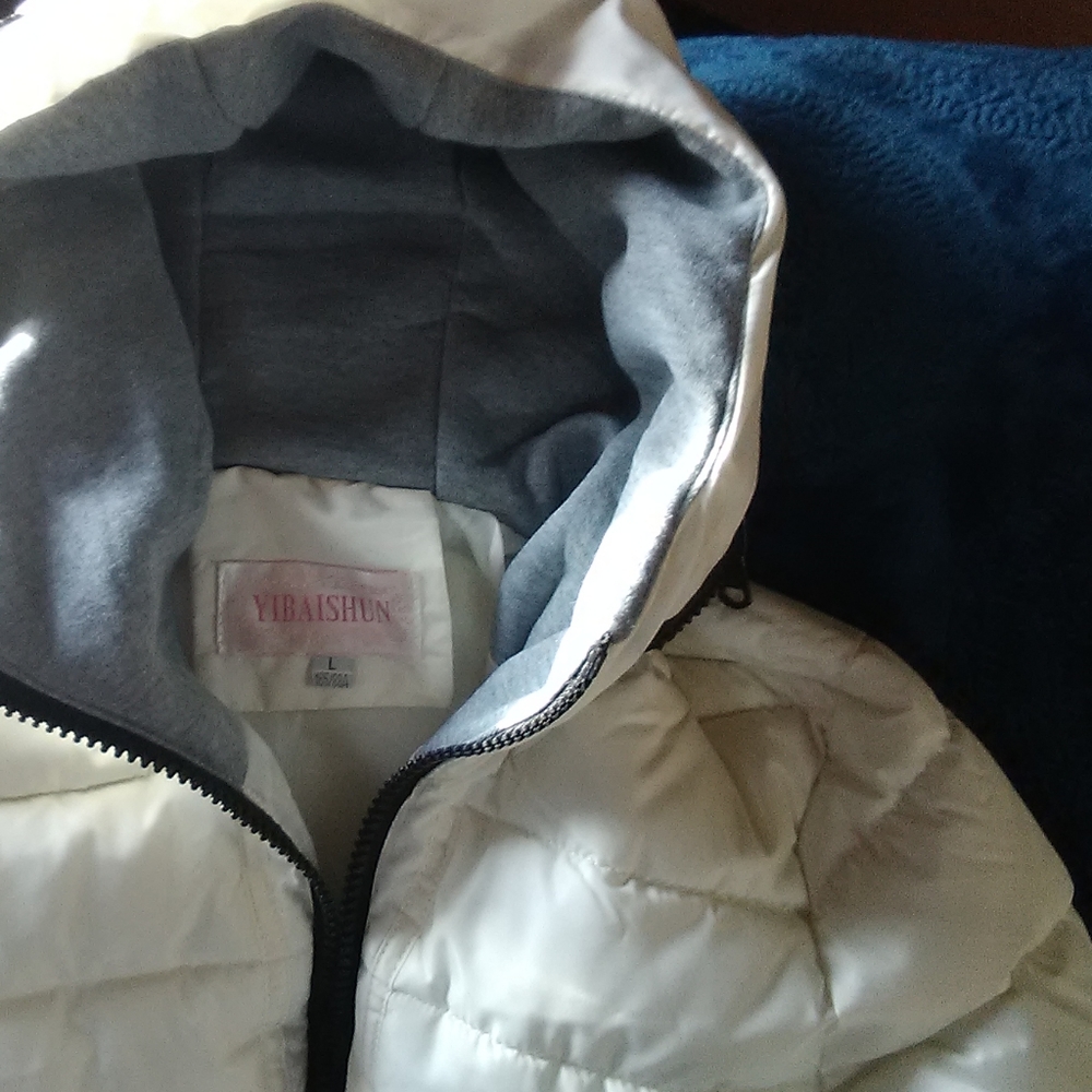 Coat - Picture 2 of 7